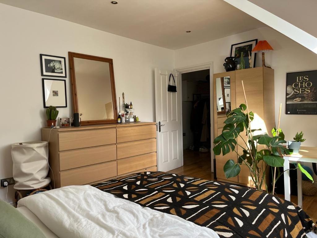 2 Bedroom Top Floor Flat, West Dulwich Free Street Parking Londres Extérieur photo