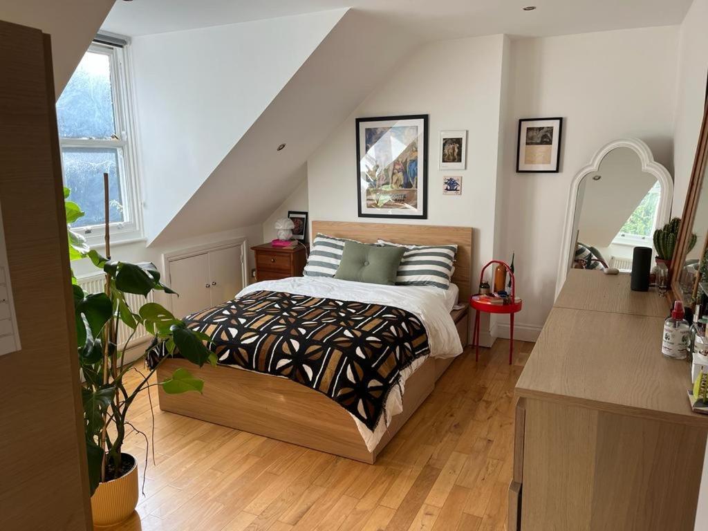 2 Bedroom Top Floor Flat, West Dulwich Free Street Parking Londres Extérieur photo